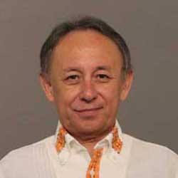 玉城 デニー氏