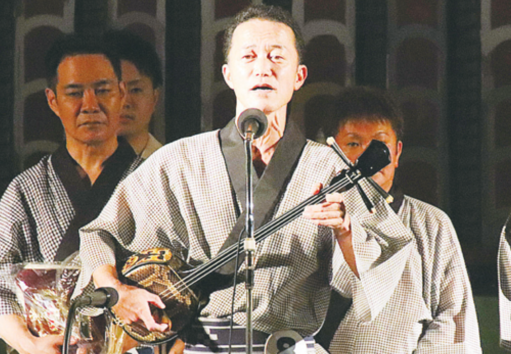 東輝文さん（川平）最優秀賞　挑戦20回、悲願達成　とぅばらーま大会