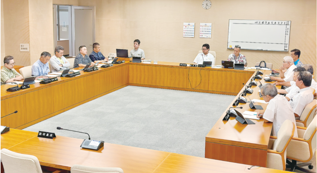 「二度と起きない状況を」　県議会特別委、米兵強盗殺人で抗議決議
